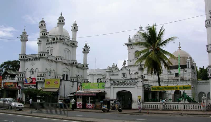 Dewatagaha Mosque in Sri Lanka Heritage Tours