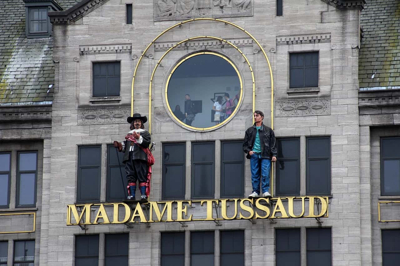Madame Tussauds Wax Museum in London - Switzerland - Paris