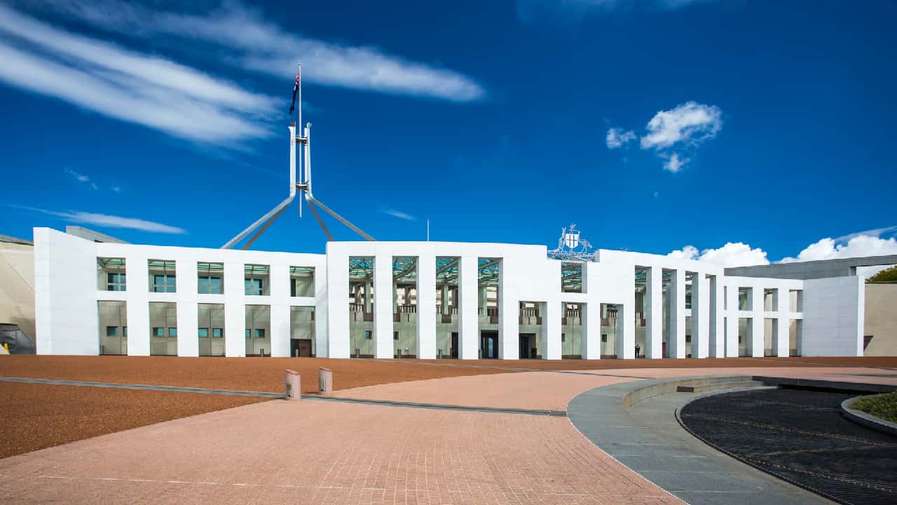 Canberra City Tour Day Trip in Australia New Zealand City Break