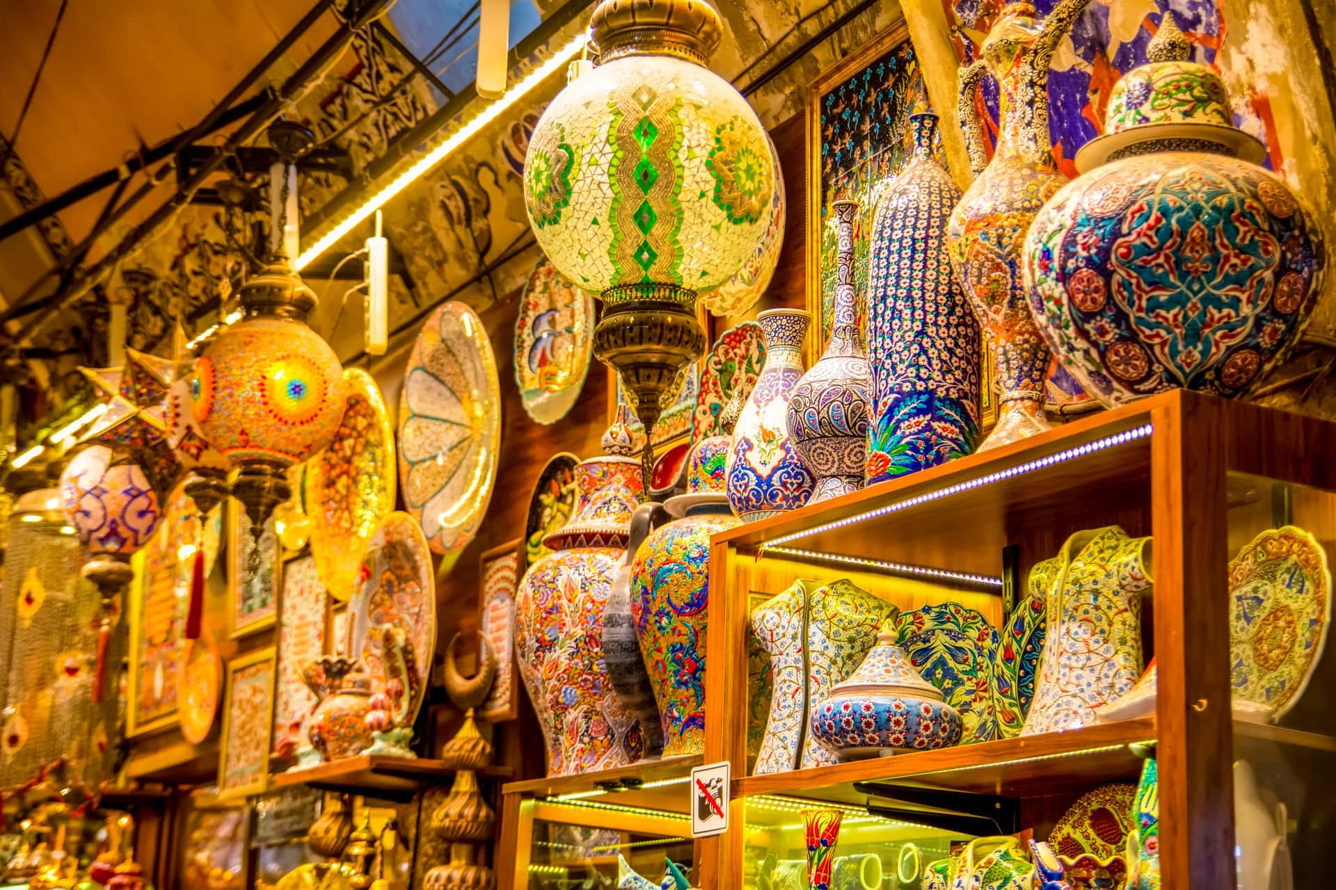 Free Time For Shopping At Grand Bazaar in Turkey