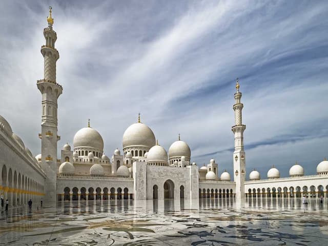 Best Of Yas Island