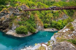 Kawarau Bridge Bungy Jumping (Optional) 