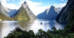 Queenstown to Milford Sound