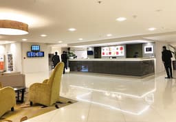 Sudima Auckland Airport Lobby
