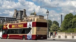 Hop On Off Bus Of Paris 