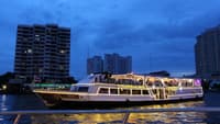 Chaophaya Dinner Cruise 1