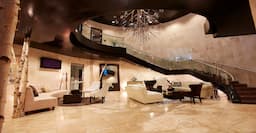 Commerce Casino Lobby