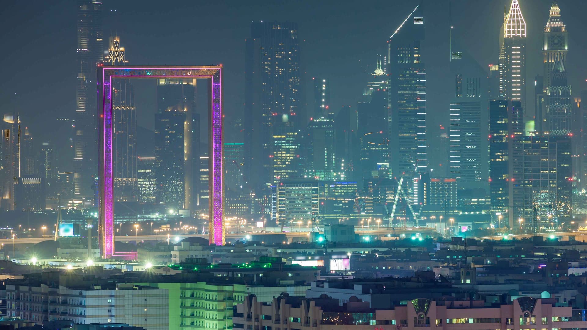 Dubai Fream