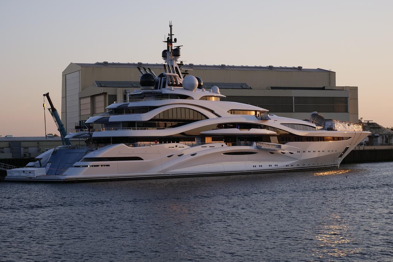 02 Hours Yacht Ride