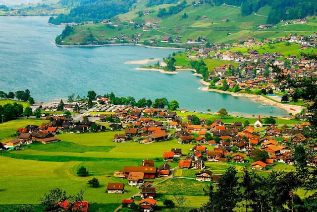 Highlights Of Switzerland By Rail