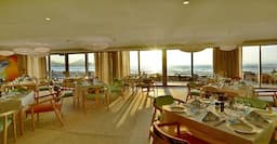 Lagoon Beach Hote