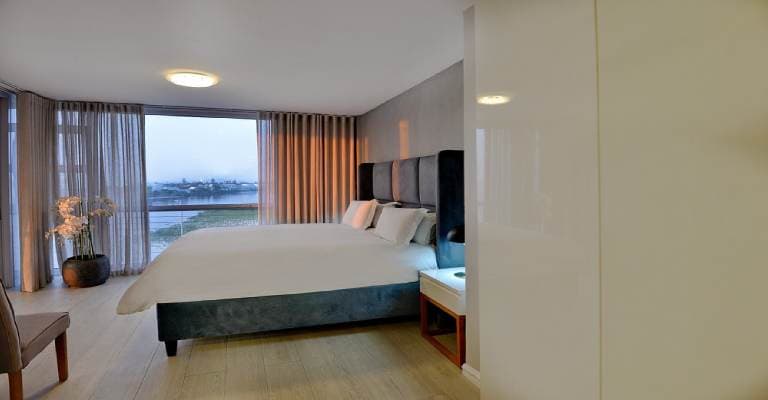 Lagoon Beach Hote