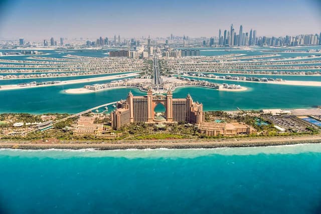 Dazzling Dubai