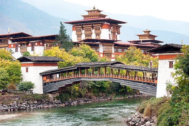 Bhutan Experience – Chef Assisted tour – Fly in Fly out