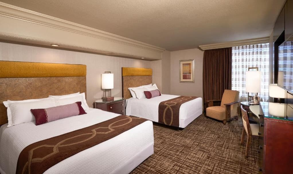 Treassure Island Vegas Room