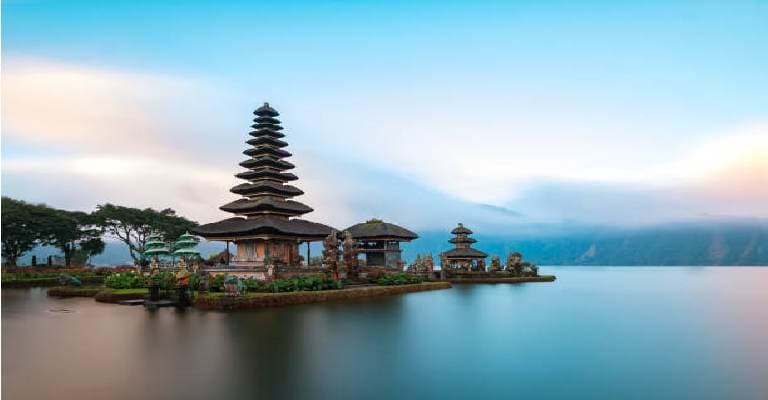 Ulun Danu temple