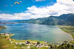 Paraglider flying in Pokhara