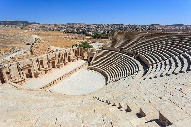 jerash-jordan-south-theater