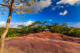 Chamarel Seven Colored Earths