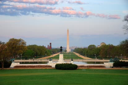 City tour of Washington DC