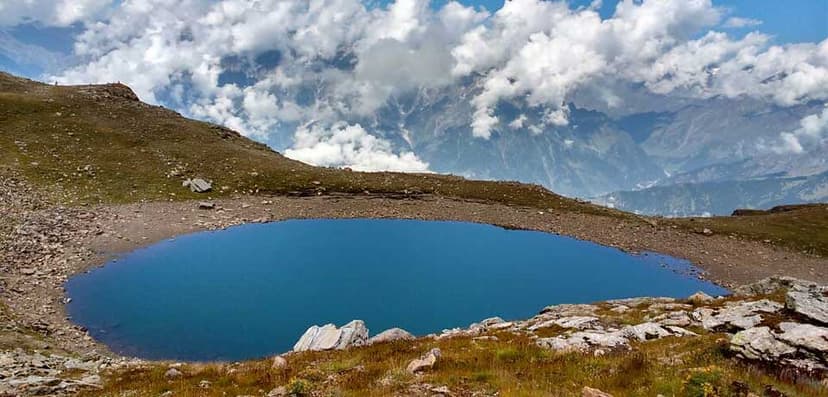 Go for Trek to Bhrigu lake