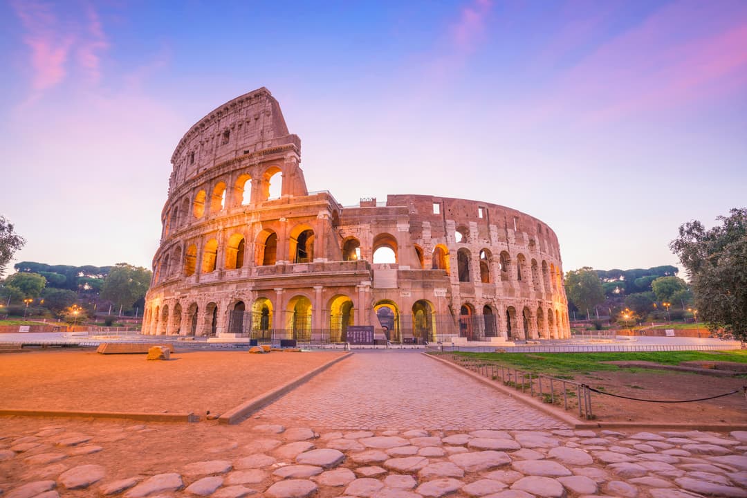 Stroll Across Beautiful Rome