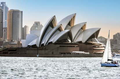 See a show at the Opera House