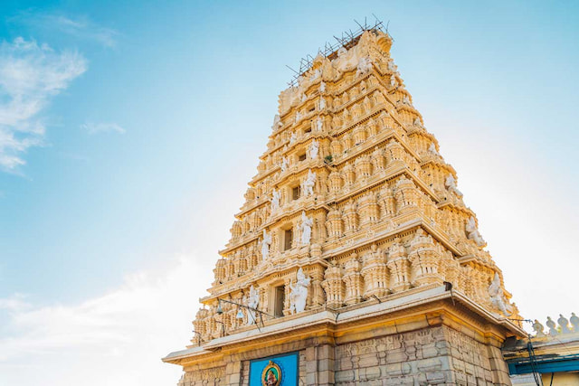 Chamundi Hills 2.jpg