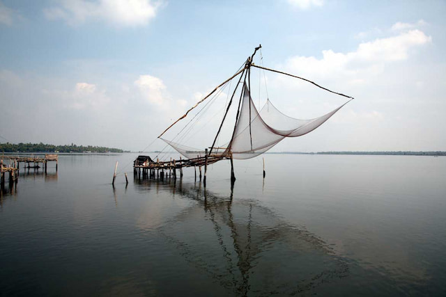 Chinese Fishing Nets 4.jpg