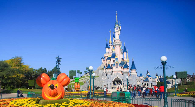 Disneyland 2.jpg