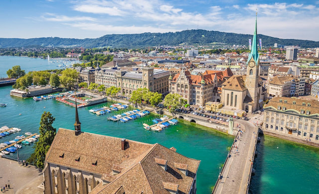 Orientation tour of Zurich -3.jpg