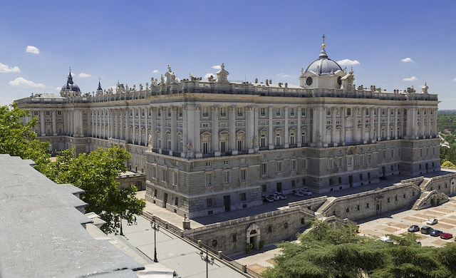 Royal Palace 5.jpg