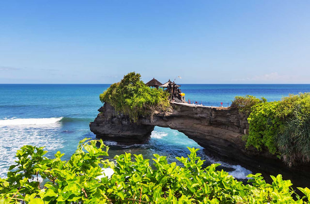 Tanah lot temple  3.jpg
