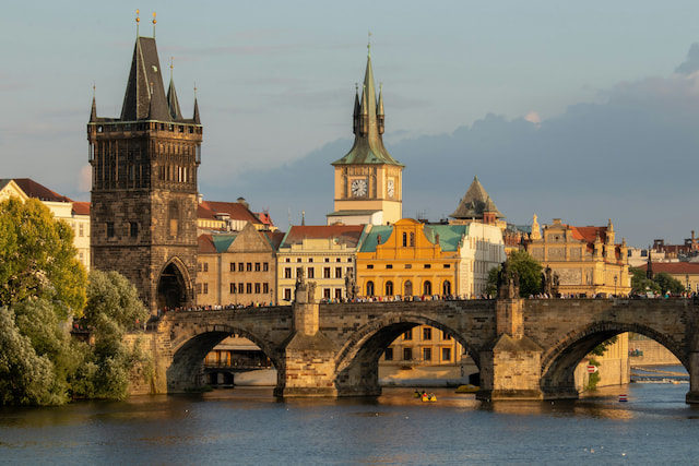 6 charles bridge