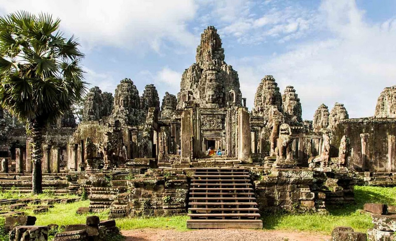 Angkor Temple Tour