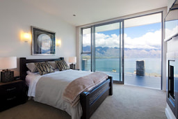 Aspen House Queenstown NZ Room