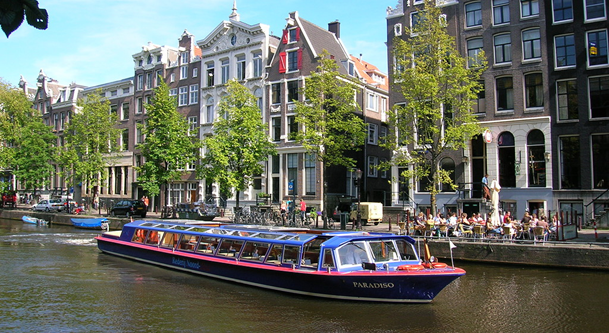 Canal Cruise