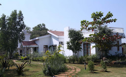 Casa De La Luna Alibaug