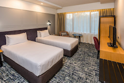 Chateau on the Park Room
