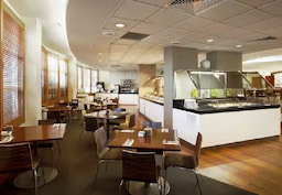 DoubleTree by Hilton Cairns Restaurant