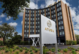 Exterior View Atura Albury 