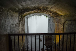 Journey Behind the Falls 1