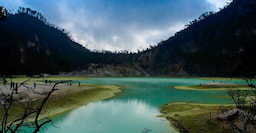 Kawah Putih and photo stop