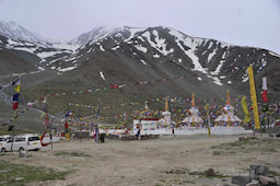 kunzum pass