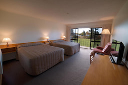 MacKenzie Coun try Inn - Standard Room