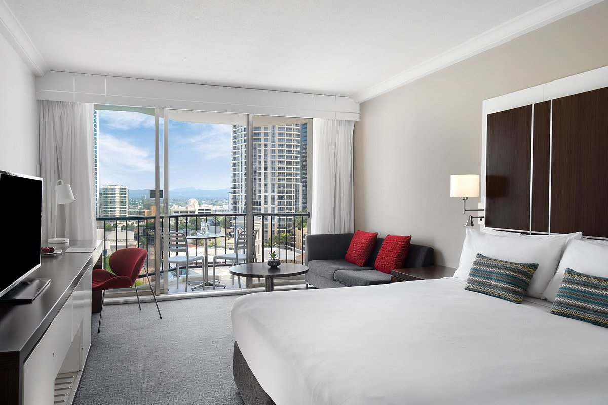 Mantra on View Hotel Starnderd Room Balcony View