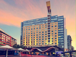 Mercure Sydney Exterior View