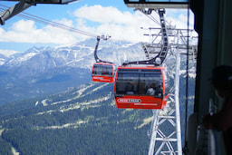 Peak to Peak Gondola