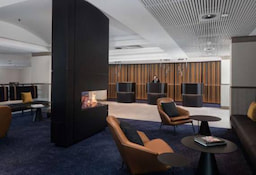 Reception Rydges Capital Hill