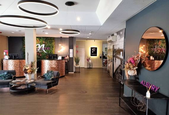 Reception Mercure Albury 